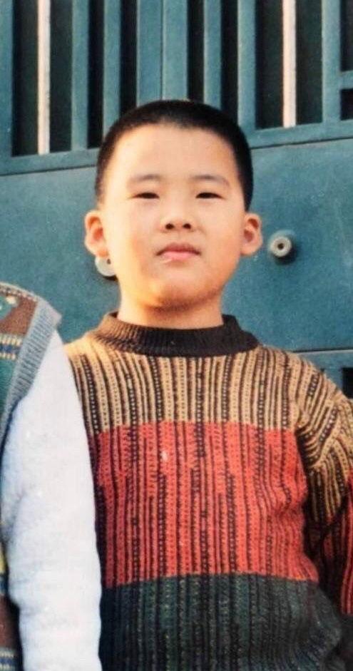 跑男团小时候的照片,从青涩少年到魅力大叔的成长轨迹