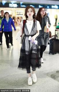 女主播机场大人,惊艳众人目光