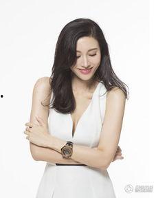 李嘉熙生活照,揭秘明星日常，尽显真实魅力